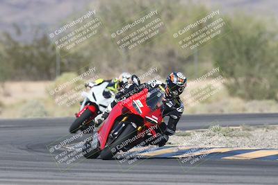 media/Oct-30-2025-Racers Edge (Thu) [[dabbdaf680]]/3-B Group/Session 5 (Turn 6)/